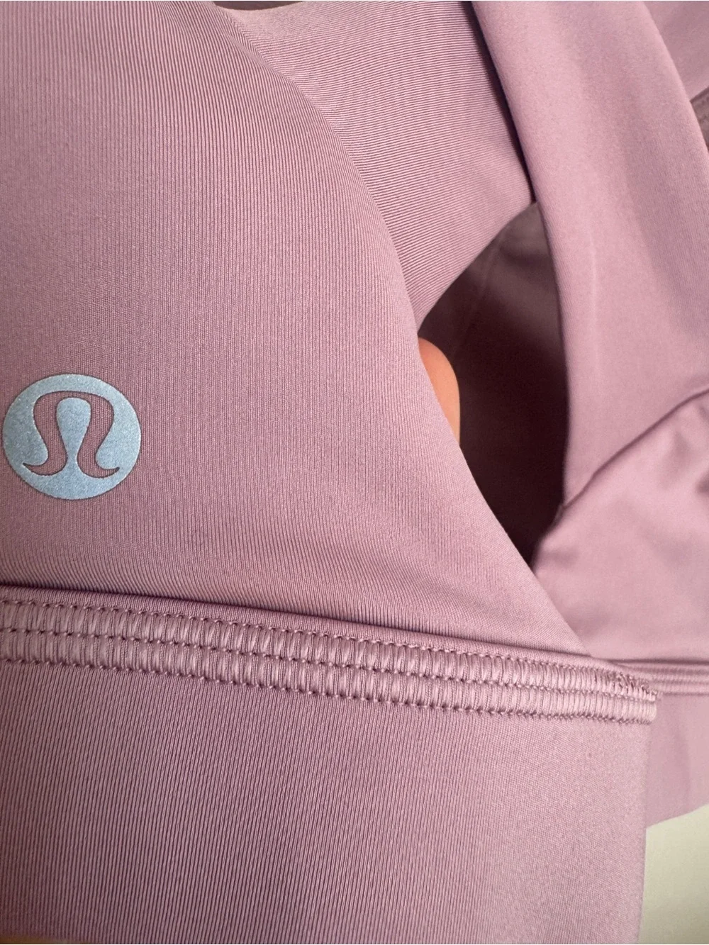 lululemon Energy Bra Evolve Medium Support B-D Cups Mauve Size 4